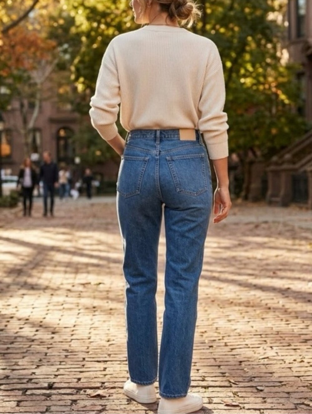 Everlane Straight Leg Jeans in Medium Blue